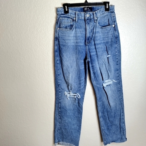 GAP distressed 90s loose jeans sz 6/28 - Picture 1 of 8